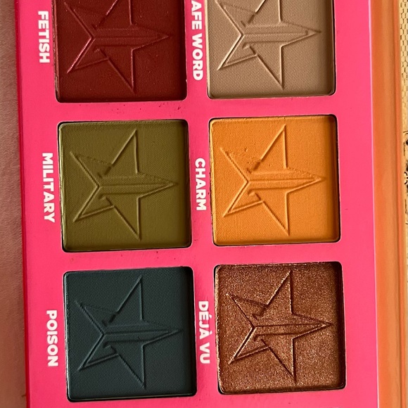BNIB Jeffree Star Palette- ANDROGYNY - Picture 2 of 6